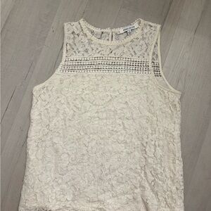 Rose & Olive Ivory Lace Sleeveless Camisole